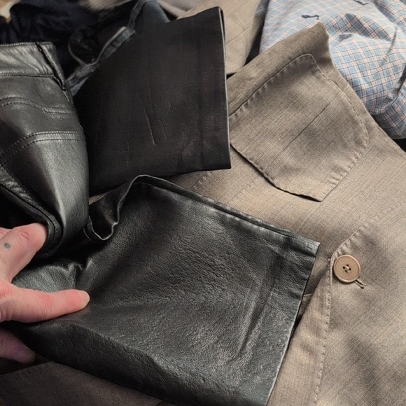 Wilfred Black Women's Size 4 Faux Weather Pants - Picture 14 of 14